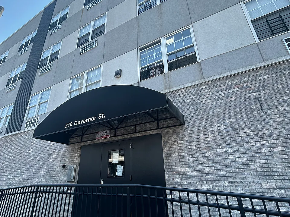 209-211 Governor St