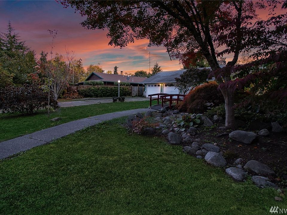 1st image of 4023 San Mar Dr NE