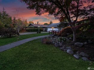 4023 San Mar Dr NE, Olympia, WA 98506