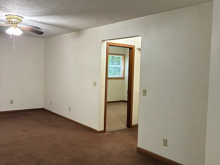 905 Tyler St #10 — Photo 4