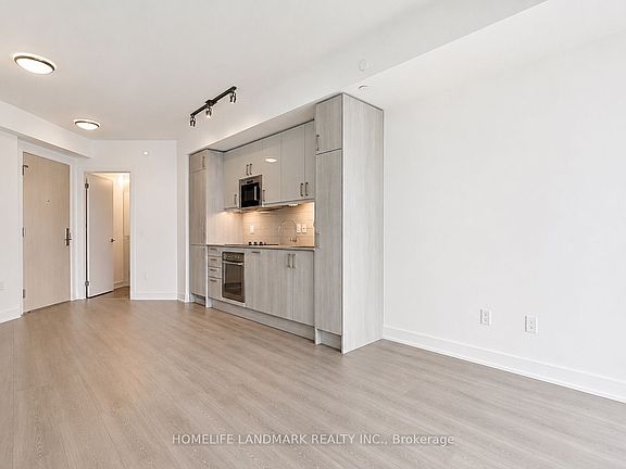 5th image of 77 Mutual St #2303