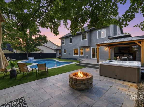 2020 E Summerridge Dr, Meridian, ID 83646