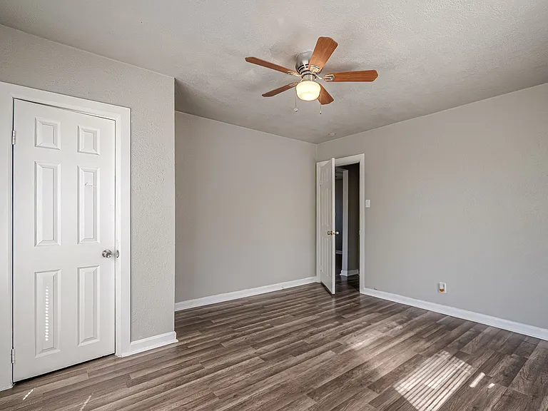 2323 Arbor Pl #2 — Photo 15
