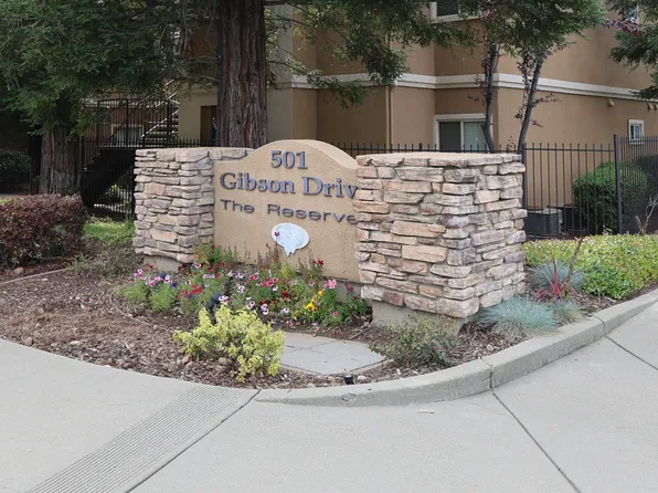 501 Gibson Dr, Roseville, CA