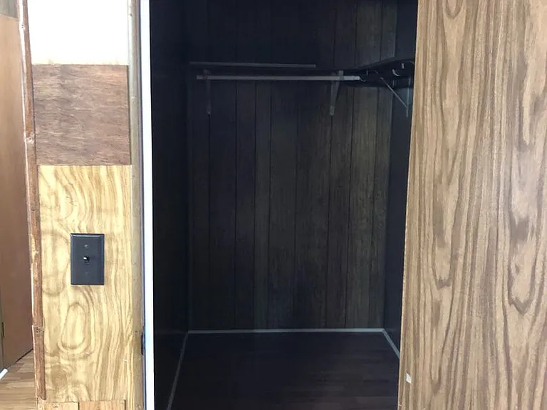 425 Western Hills Dr — Photo 14