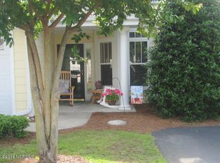 106 Willow Pond Dr, Morehead City, NC 28557
