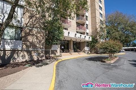 1st image of 118 Monroe St APT 1409