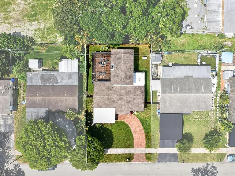 7221 Freedom St — Photo 35