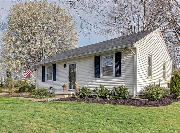 2nd image of 307 Mercury Dr