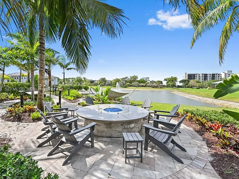 4549 Pinehurst Trl — Photo 49