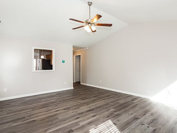 4th image of 6013 Spanish Moss Ln