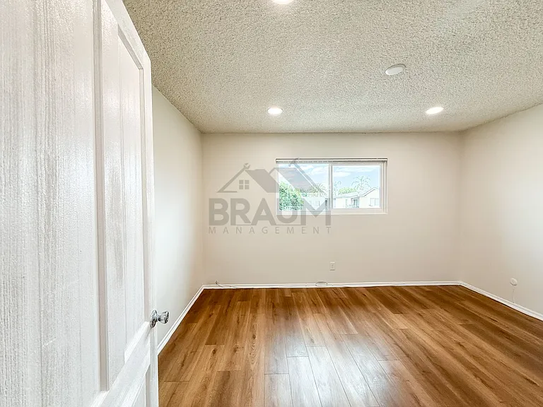 18350 NAPA, LLC — Photo 30