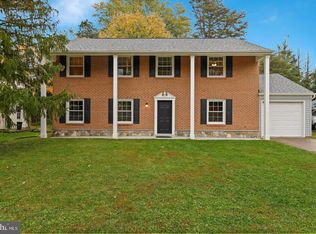 755 Barbaralynn Pl, Herndon, VA 20170