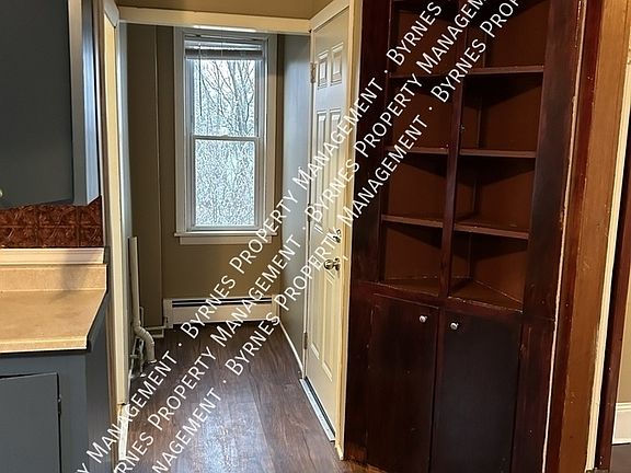 4th image of 28 Joyce St #New