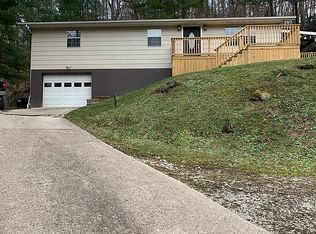 4288 Howells Mill Rd, Ona, WV 25545