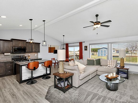 5th image of 1920 Roebling Rd