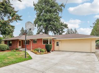 1222 NE 117th Ave, Portland, OR 97220