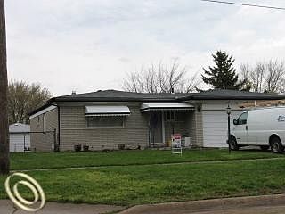 2nd image of 16177 Martin Rd