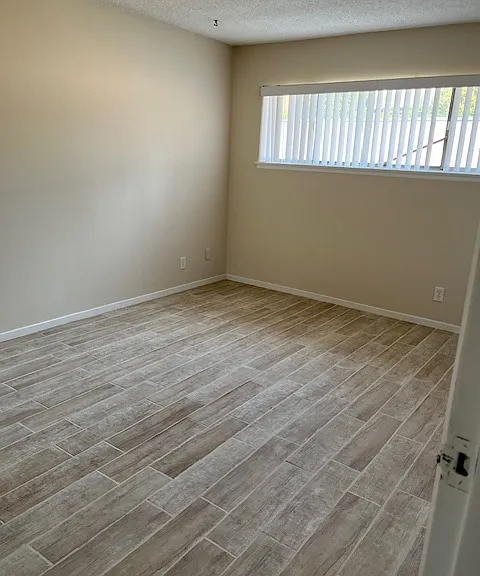 471 W Duarte Rd #103 — Photo 4