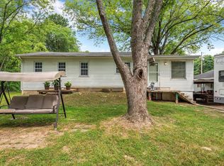 2203 Catawissa Rd, Pacific, MO 63069