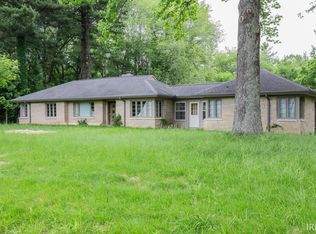 1315 Schenk Rd, Evansville, IN 47720