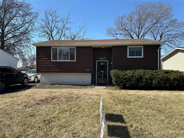 107 Bonds Ave, East Alton, IL 62024