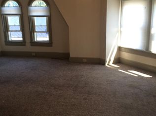 7 W Catherine St APT 4, Chambersburg, PA 17201