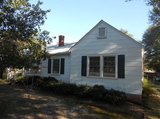 809 Rice St, Hamlet, NC 28345