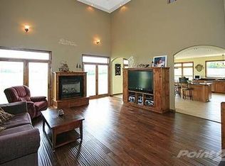 13075 210th St, Hutchinson, MN 55350