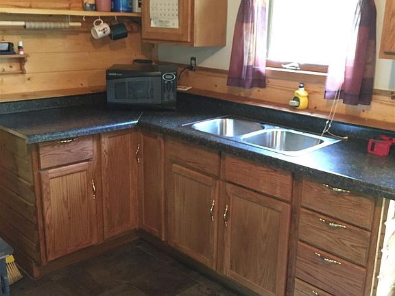 2nd image of 1550 N Pohlman Dr