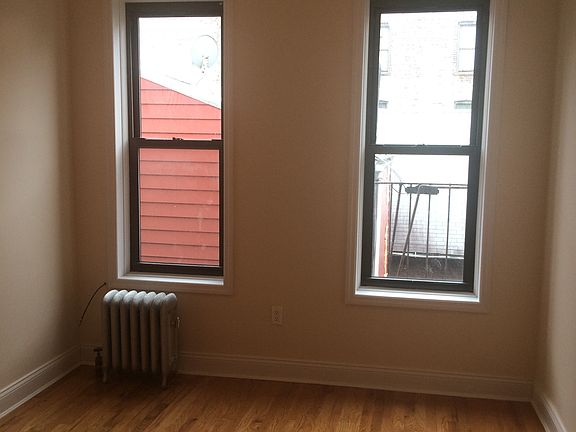 4th image of 656 Rogers Ave APT 3R