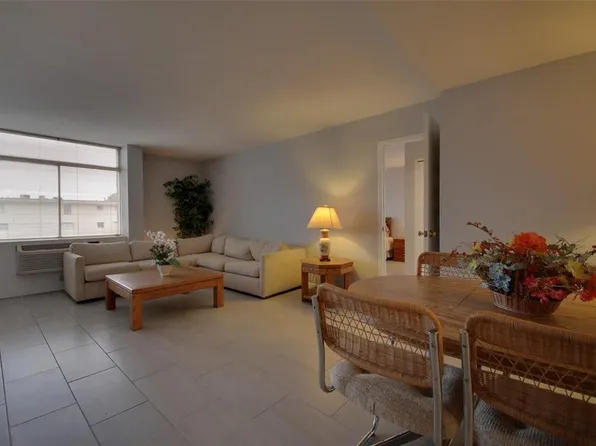 7520 Hornwood Dr APT 207, Houston, TX 77036