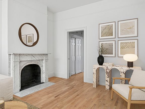 3rd image of 315 Court St #2