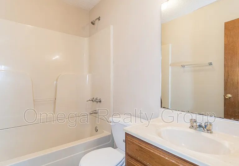 41 Dana Dr — Photo 24