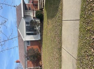 24232 Marine Ave, Eastpointe, MI 48021