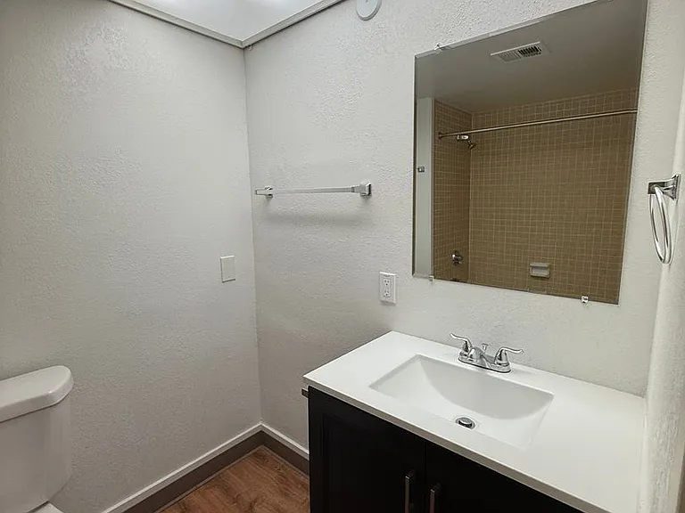 400 Hualani St — Photo 21