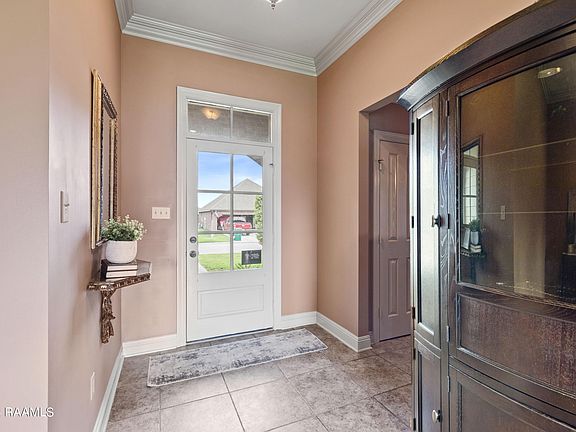 3rd image of 103 Copper Hill Dr
