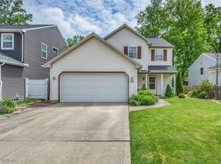 5921 Eastview Ave, North Ridgeville, OH 44039