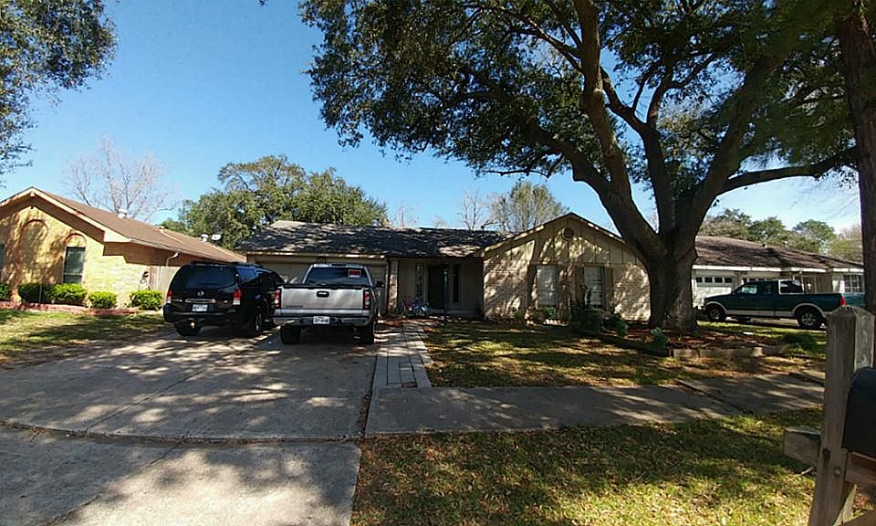 1st image of 12306 Plumpoint Dr