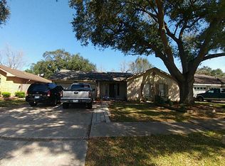 12306 Plumpoint Dr, Houston, TX 77099
