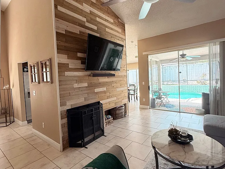 3415 Windy Wood Dr — Photo 18