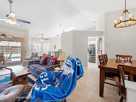 5th image of 14185 Segovia St