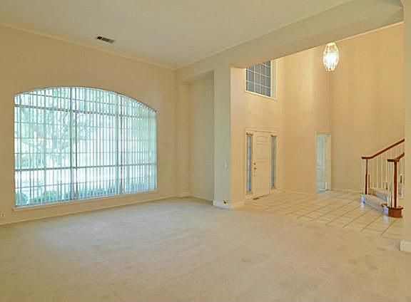 2nd image of 2709 Wexford Dr