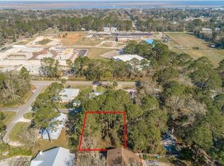 192 Sawyer Ln, Apalachicola, FL 32320