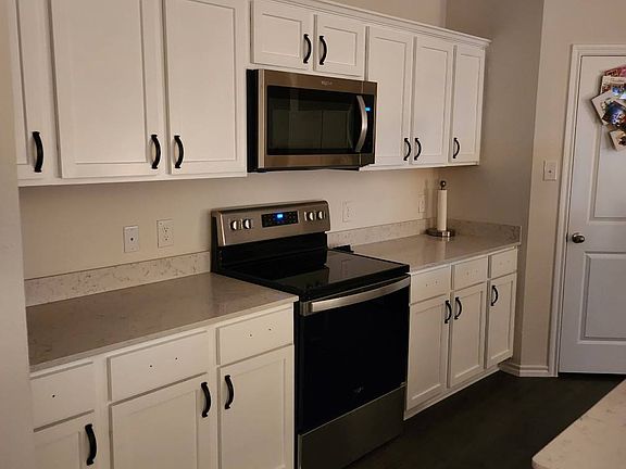 4th image of 2040 Berrywood Dr