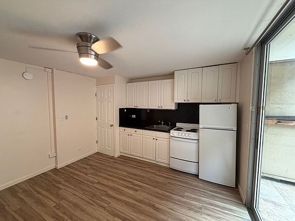 2nd image of 254 Kaiulani Ave APT 202