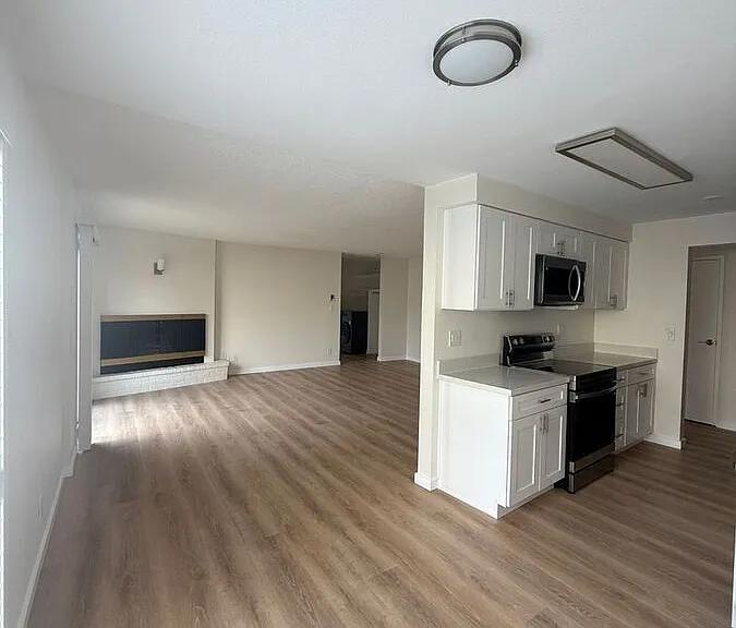 290 Lee Street — Photo 7
