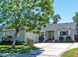 13040 Delano St, Van Nuys, CA 91401