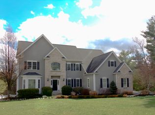 63 Lenox Dr, Franklin, MA 02038