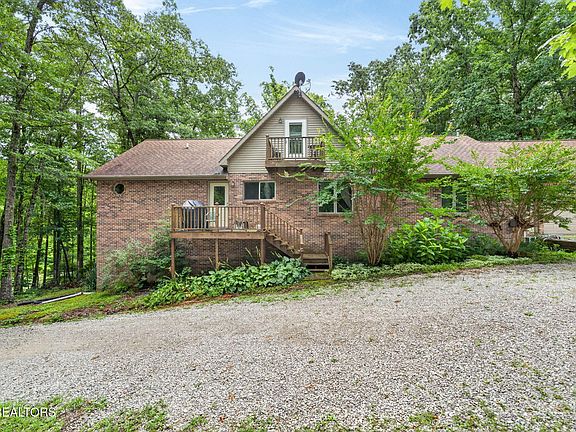 3rd image of 1086 Pearl Hinds Rd
